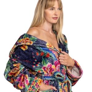 NEW - 💖 Johnny Was Luxury Cozy Sherpa Robe !